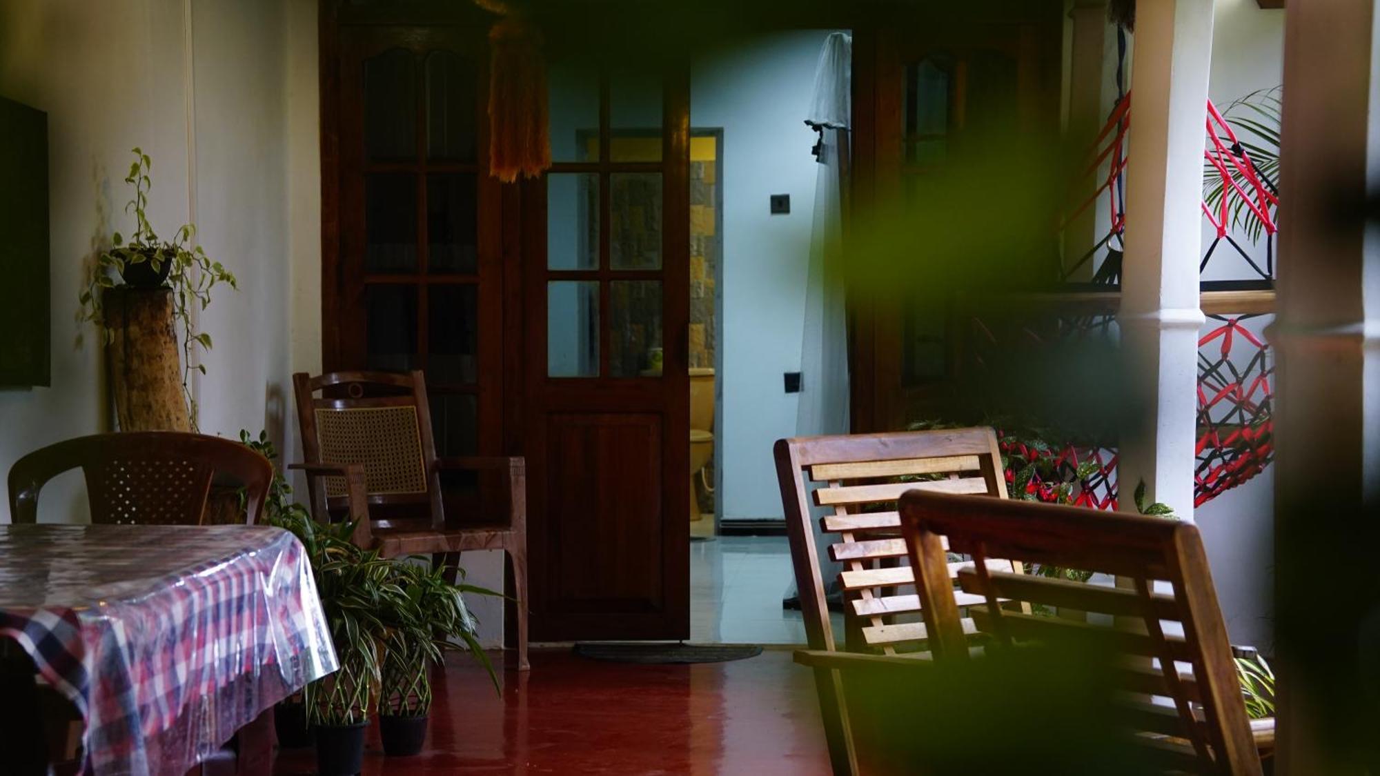 Namal Homestay סיגירייה מראה חיצוני תמונה